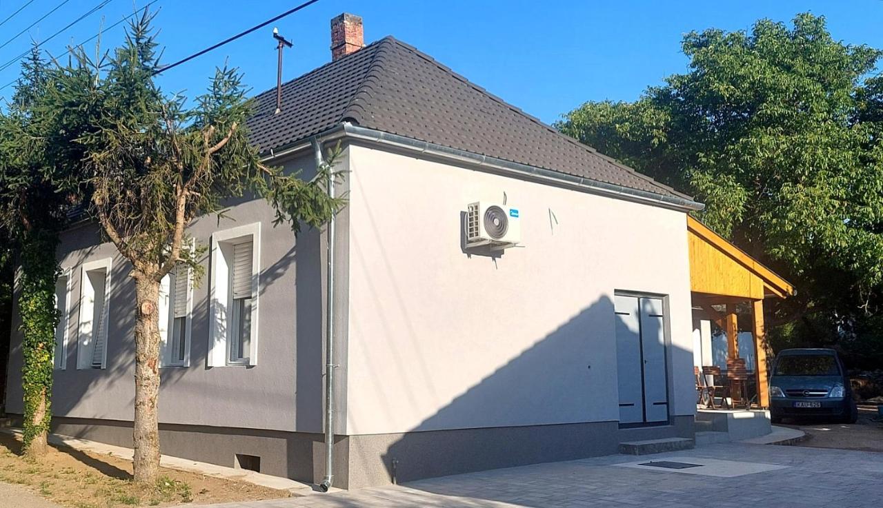 Apartmán Odu Vendeghaz Badacsonytördemic Exteriér fotografie